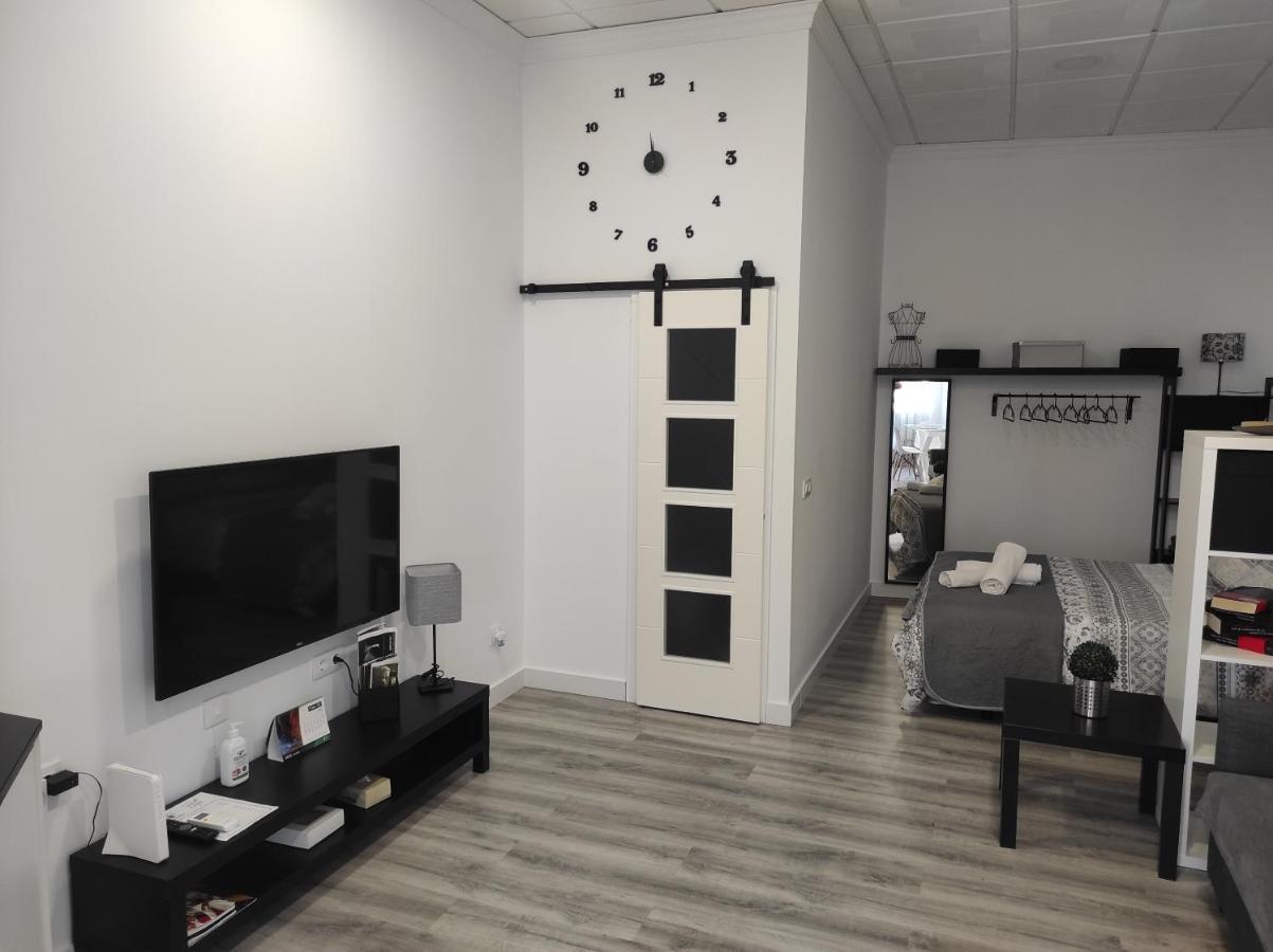 Apartamento Turistico Lyra Baena Exteriér fotografie