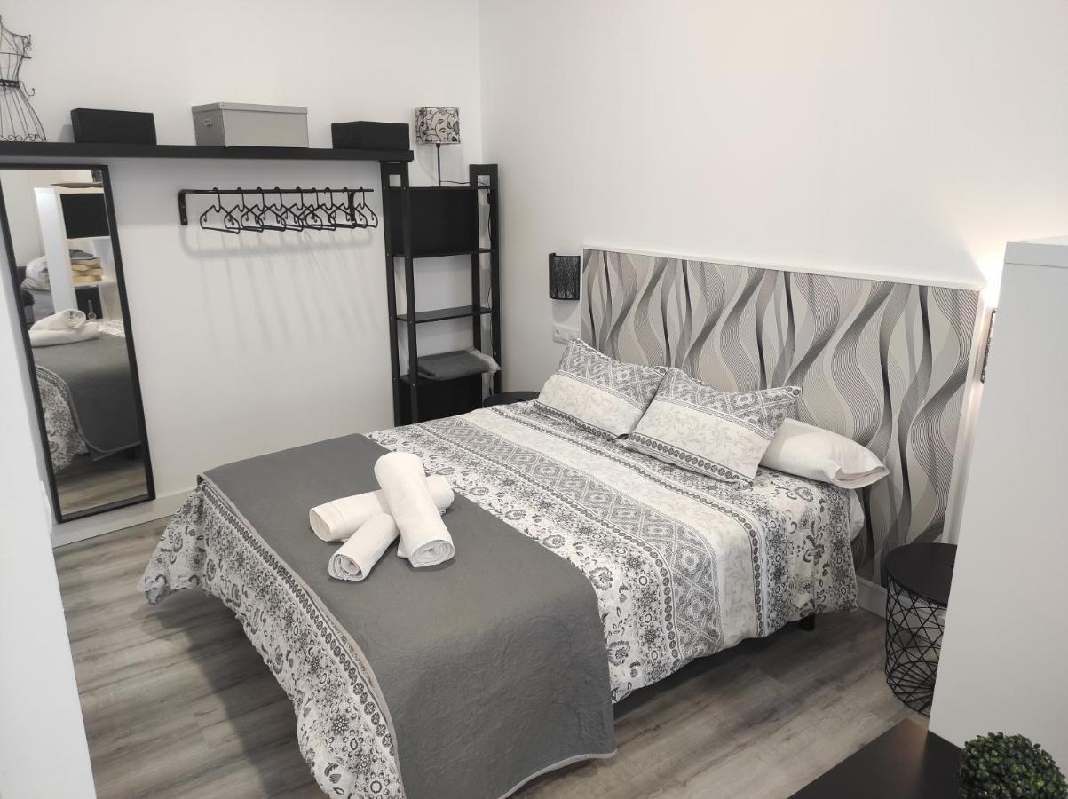 Apartamento Turistico Lyra Baena Exteriér fotografie